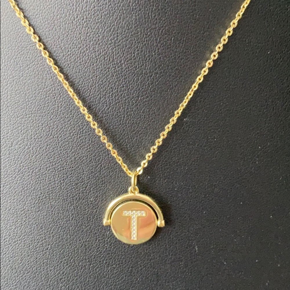 Nordstrom Lulu (L) NEW Inital T Necklace - Picture 2 of 2